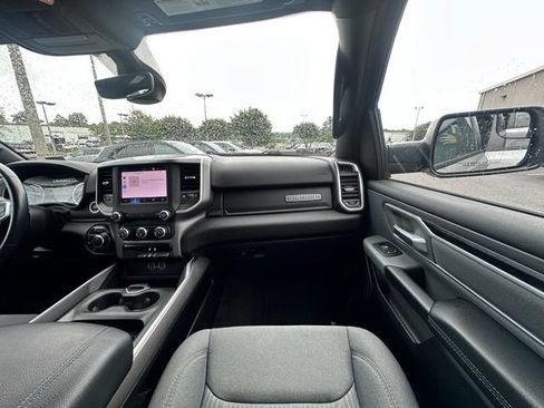 Used 2022 RAM 1500 Big Horn AWD/4WD image 30