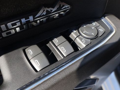 Used 2024 Chevrolet Silverado 1500 High Country w/ Max Trailering Package AWD/4WD image 40