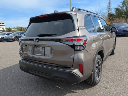 Certified 2025 Subaru Forester Premium w/ Convenience Package #2 image 5