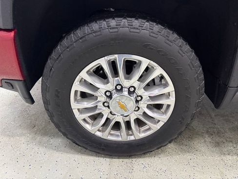 Used 2022 Chevrolet Silverado 3500 High Country w/ Z71 Off-Road Package AWD/4WD image 12
