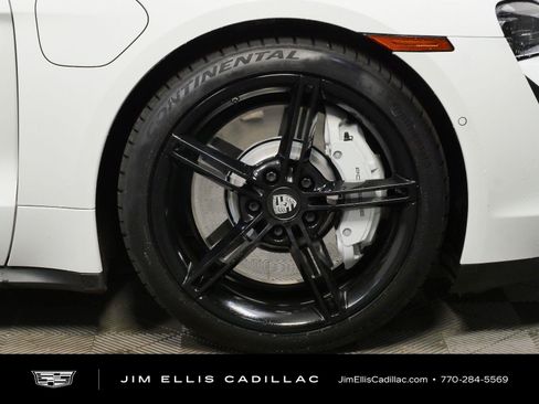 Used 2022 Porsche Taycan 4S AWD/4WD image 39
