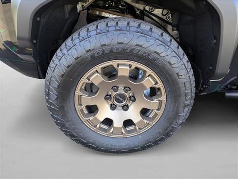 New 2025 Toyota 4Runner Trailhunter image 10