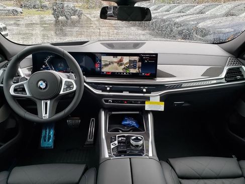 New 2026 BMW X6 M60i image 8