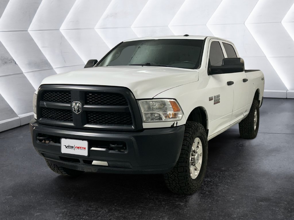 Used 2018 RAM 3500 Tradesman w/ Popular Equipment Group AWD/4WD image 3
