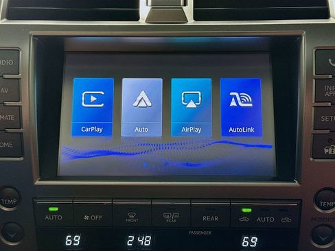 Used 2021 Lexus GX 460 Premium AWD/4WD image 17