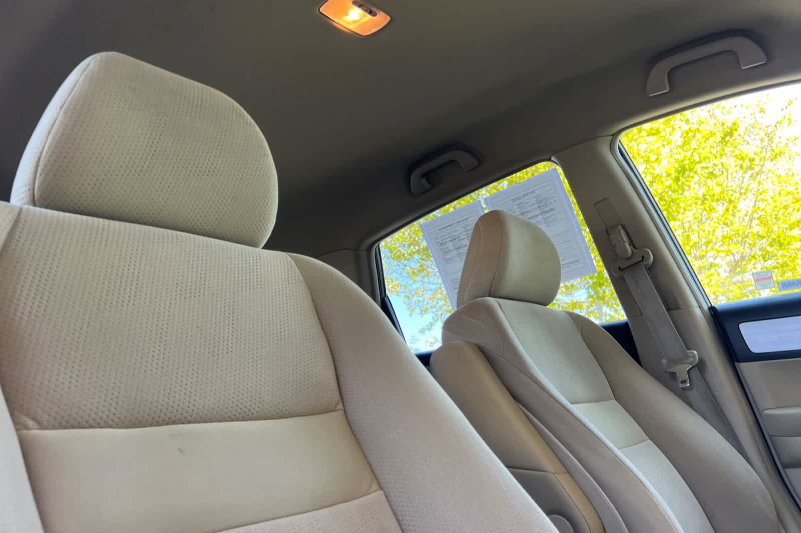 Used 2011 Honda CR-V SE image 17