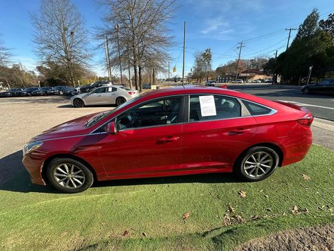 Used 2018 Hyundai Sonata SE FWD image 4