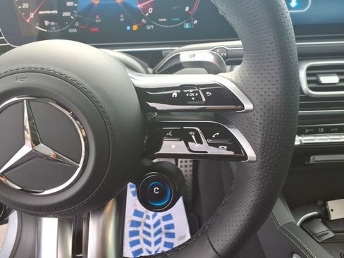 New 2026 Mercedes-Benz GLE 63 AMG S image 21