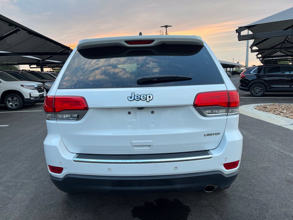 Used 2017 Jeep Grand Cherokee Limited RWD image 5