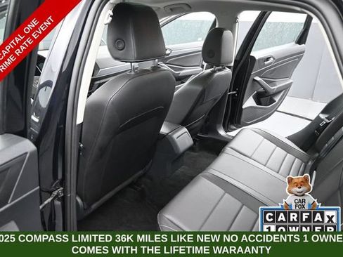 Used 2024 Volkswagen Jetta SE FWD image 15