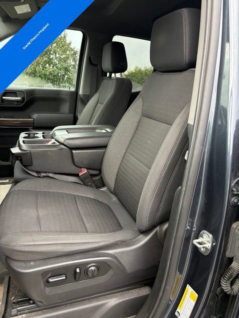 Used 2020 Chevrolet Silverado 1500 RST AWD/4WD image 14