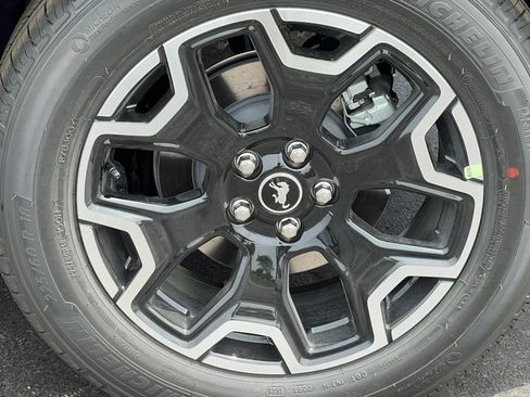 Used 2026 Ford Bronco Sport Outer Banks AWD/4WD image 6