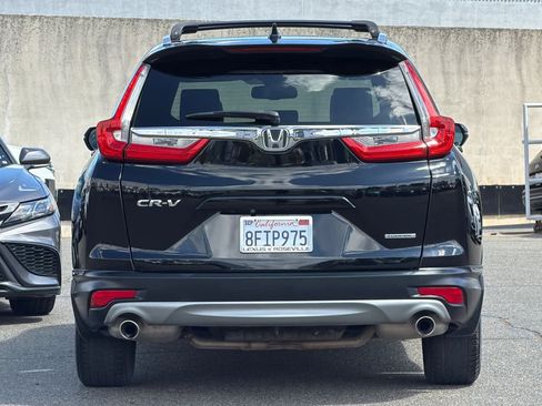 Used 2018 Honda CR-V Touring image 8