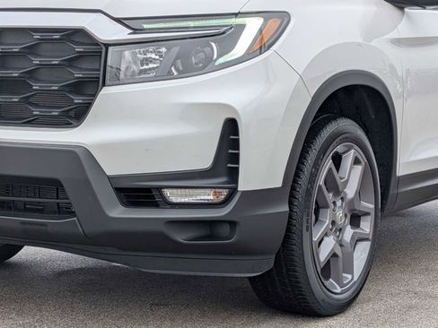 Certified 2023 Honda Passport EX-L image 11