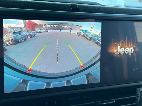 Used 2025 Jeep Wrangler Sport image 15