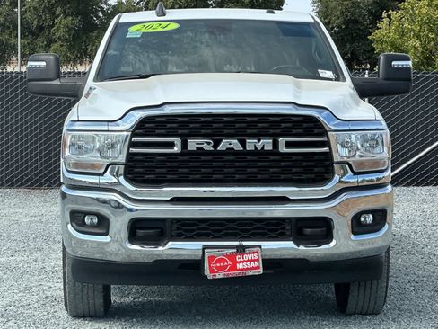 Used 2024 RAM 3500 Big Horn AWD/4WD image 11