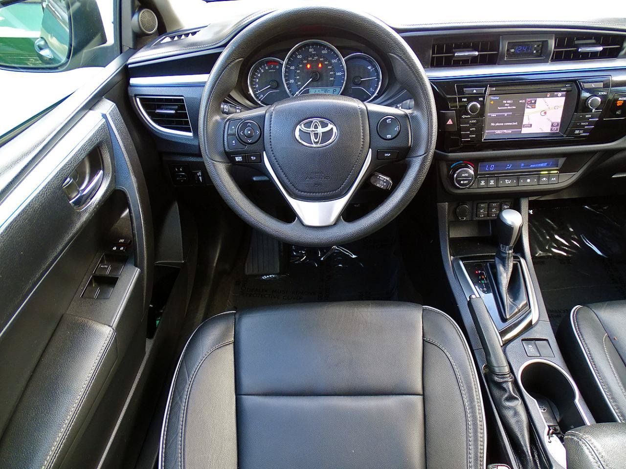 Used 2015 Toyota Corolla LE Premium FWD image 31