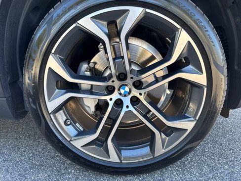 Used 2020 BMW X5 xDrive40i w/ Premium Package AWD/4WD image 9