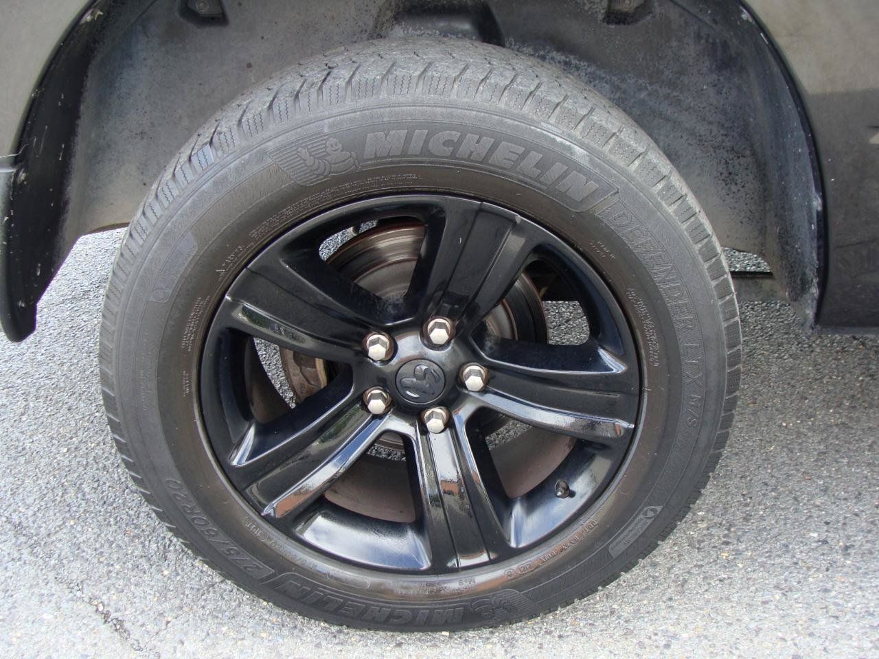 Used 2018 RAM 1500 Sport w/ Quick Order Package 26Q Night AWD/4WD image 35