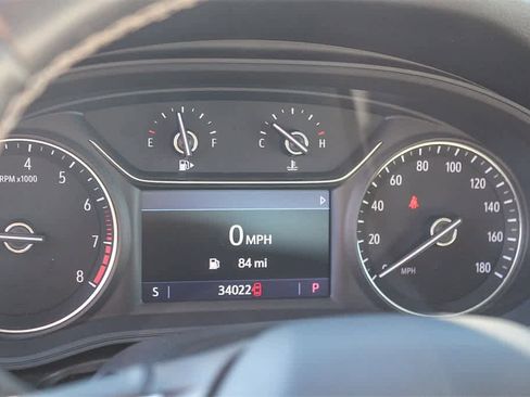 Used 2019 Buick Regal Essence image 26