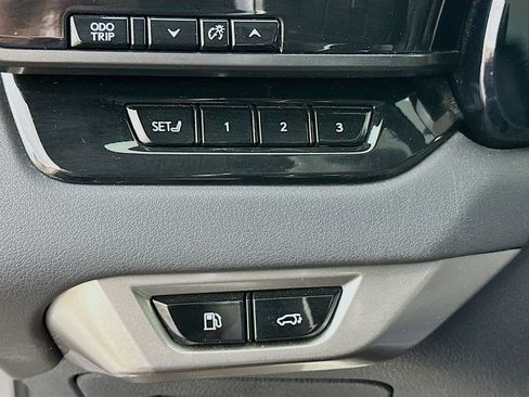 Used 2023 Lexus RX 350 Premium image 16