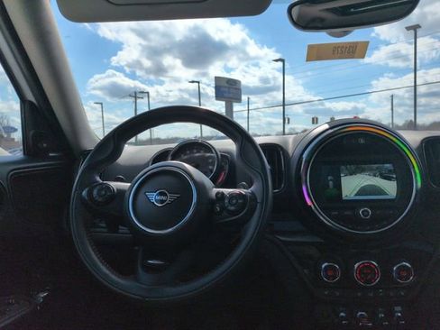Used 2019 MINI Cooper Countryman S w/ Premium Package image 28