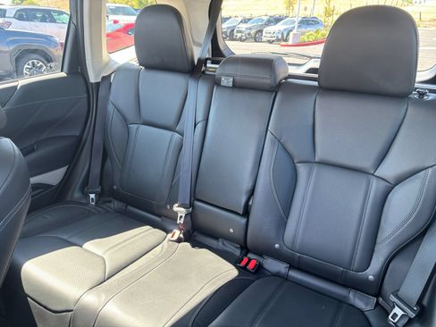 Used 2023 Subaru Forester Limited AWD/4WD image 16