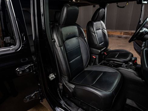 Used 2020 Jeep Gladiator Overland image 29