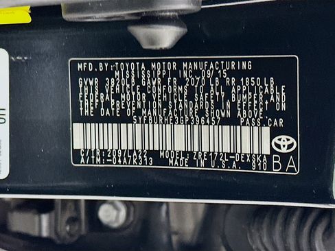 Used 2016 Toyota Corolla S Premium image 12