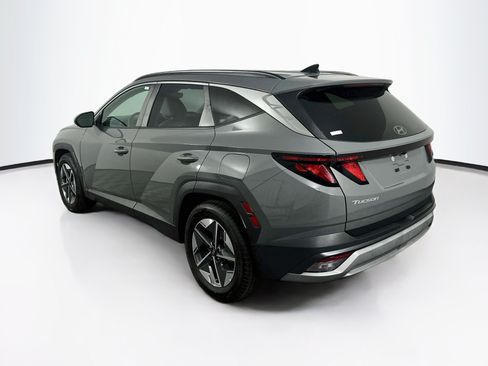 Used 2025 Hyundai Tucson SEL FWD image 5