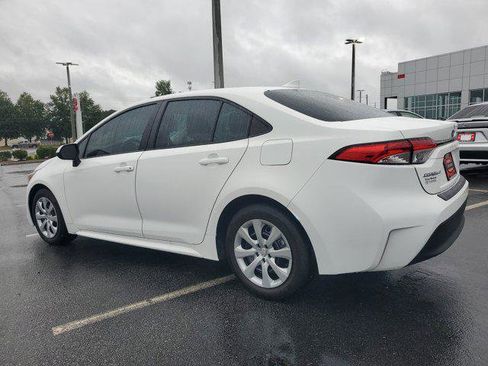 Certified 2024 Toyota Corolla LE image 4