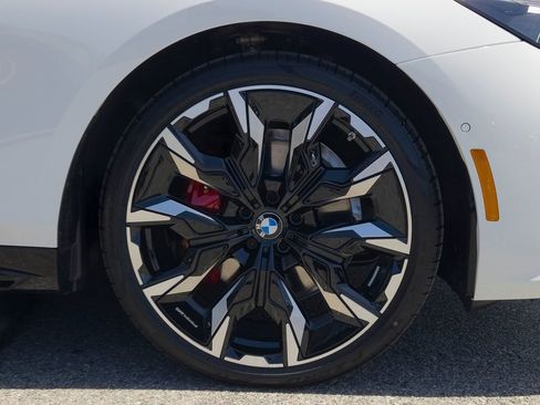 New 2026 BMW 530i w/ M Sport Package RWD image 7