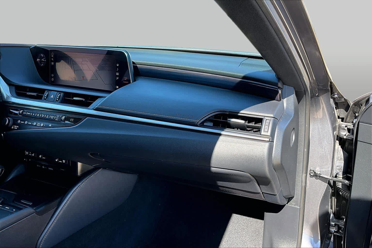 Used 2020 Lexus ES 350 w/ Premium Package FWD image 19