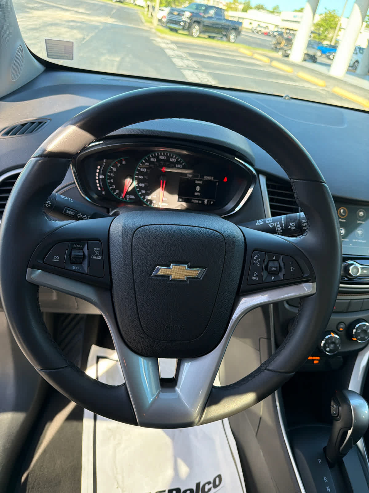 Used 2018 Chevrolet Trax LT w/ Redline Edition FWD image 15