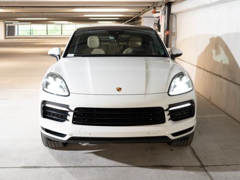 Certified 2021 Porsche Cayenne S AWD/4WD image 6