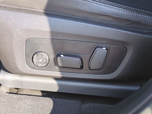 Used 2024 BMW X3 sDrive30i RWD image 17