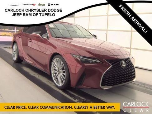 Used 2022 Lexus IS 300 w/ Premium Package RWD image 3
