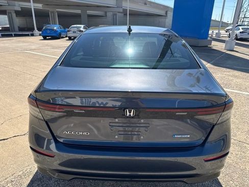 Used 2024 Honda Accord EX-L image 3