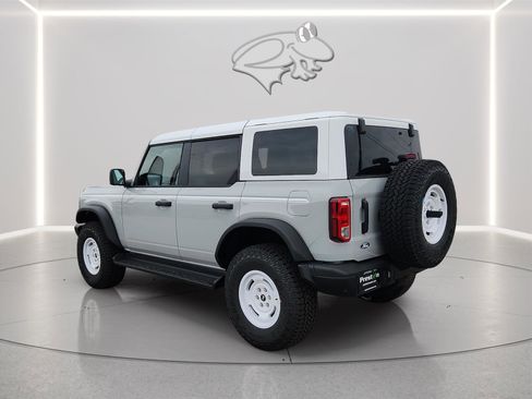 New 2026 Ford Bronco Heritage Edition AWD/4WD image 2