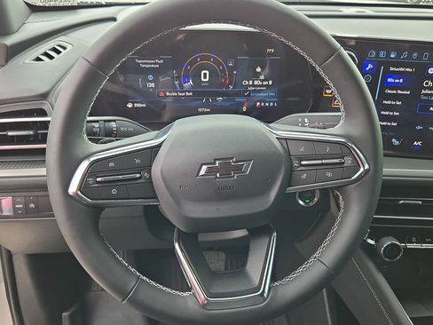 Certified 2026 Chevrolet Traverse LT w/ Midnight/Sport Edition image 21