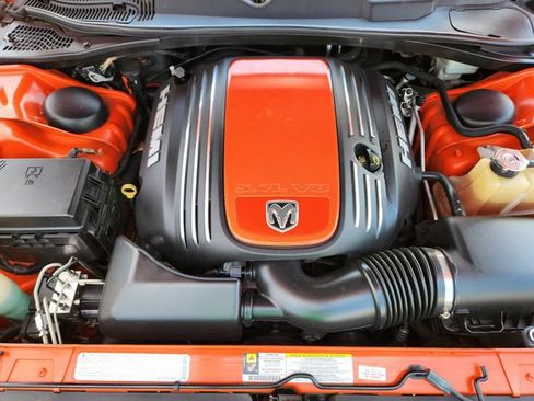 Used 2009 Dodge Challenger R/T RWD image 29
