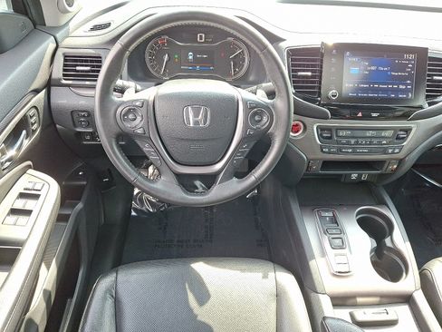 Used 2023 Honda Ridgeline RTL image 11