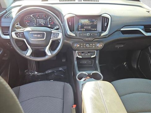 Used 2023 GMC Terrain SLE w/ Driver Convenience Package FWD image 17