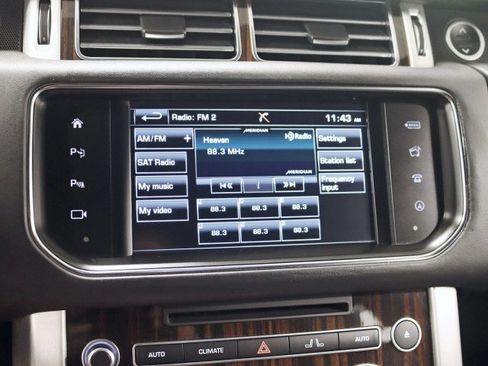 Used 2016 Land Rover Range Rover Supercharged image 23