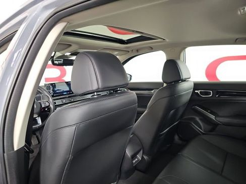 Used 2024 Honda Civic Touring image 17