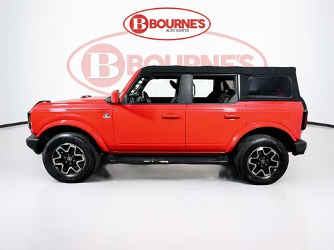 Used 2021 Ford Bronco Outer Banks AWD/4WD image 7