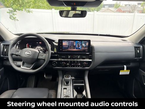 New 2026 Nissan Pathfinder SL AWD/4WD image 15