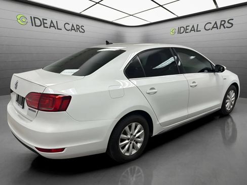 Used 2013 Volkswagen Jetta SEL FWD image 5