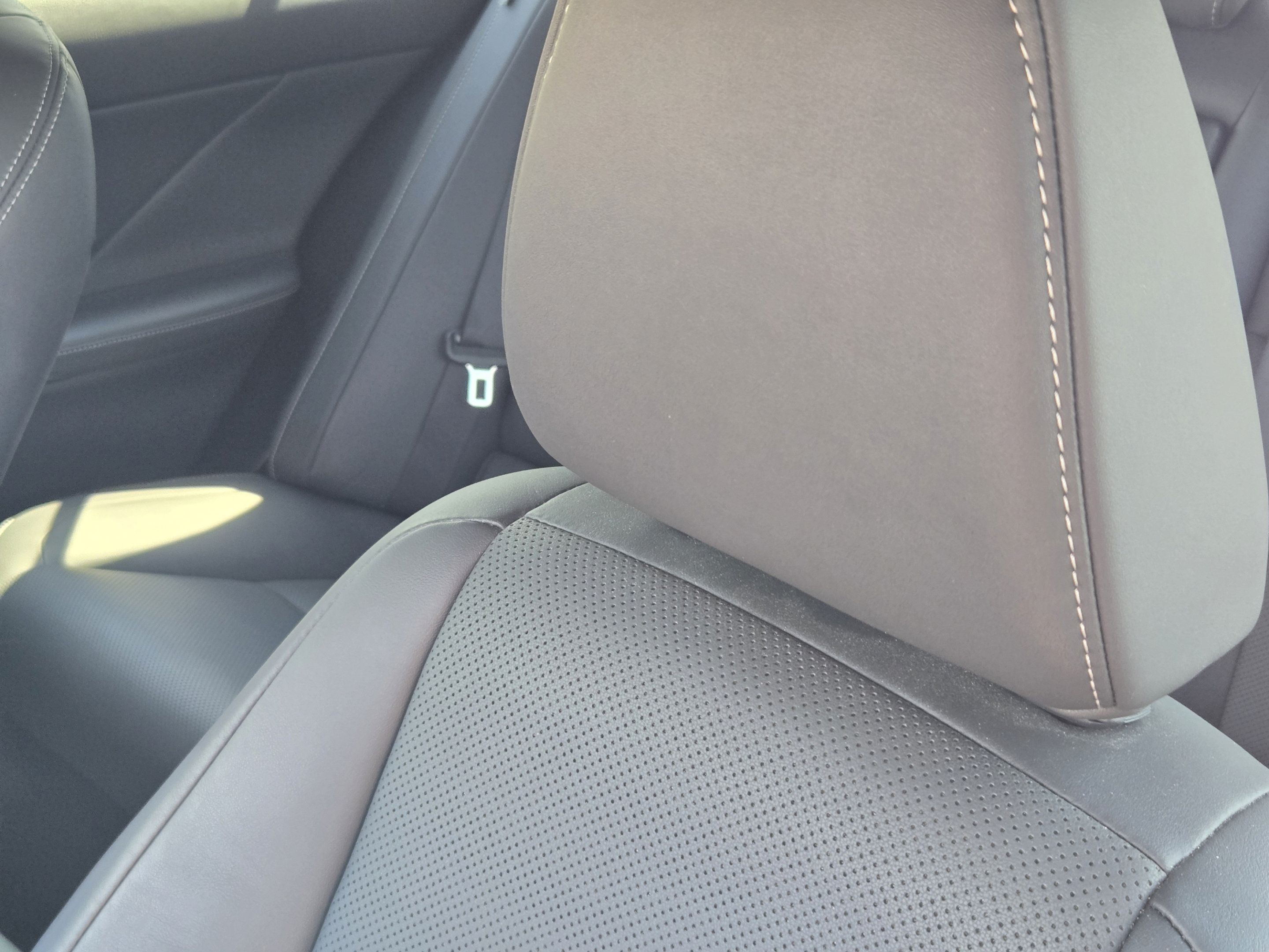 Used 2023 Lexus IS 300 w/ Premium Package RWD image 21