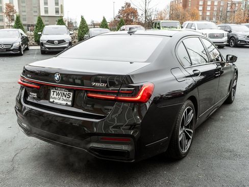 Used 2022 BMW 750i xDrive w/ Executive Package image 57